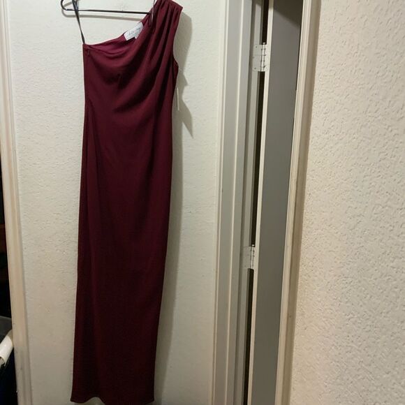 Katie May Angelina Crepe Column Bordeaux One Shoulder Formal Evening Gown Dress - Picture 8 of 13